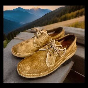 Woman’s Uwezo brown leather cowhide hair lace up Oxford southwestern shoes Sz 8